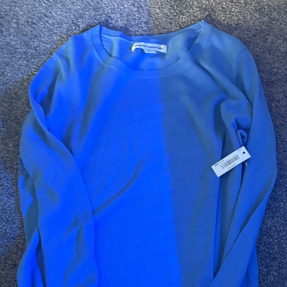 Wonen Blue Sweater NWT